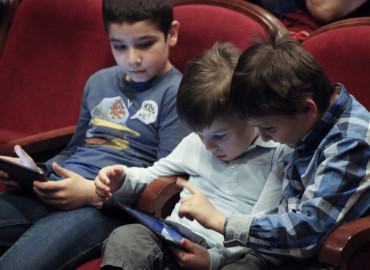 Петербургские эксперты запустили курс для учителей со всей страны по онлайн-обучению слабослышащих детей